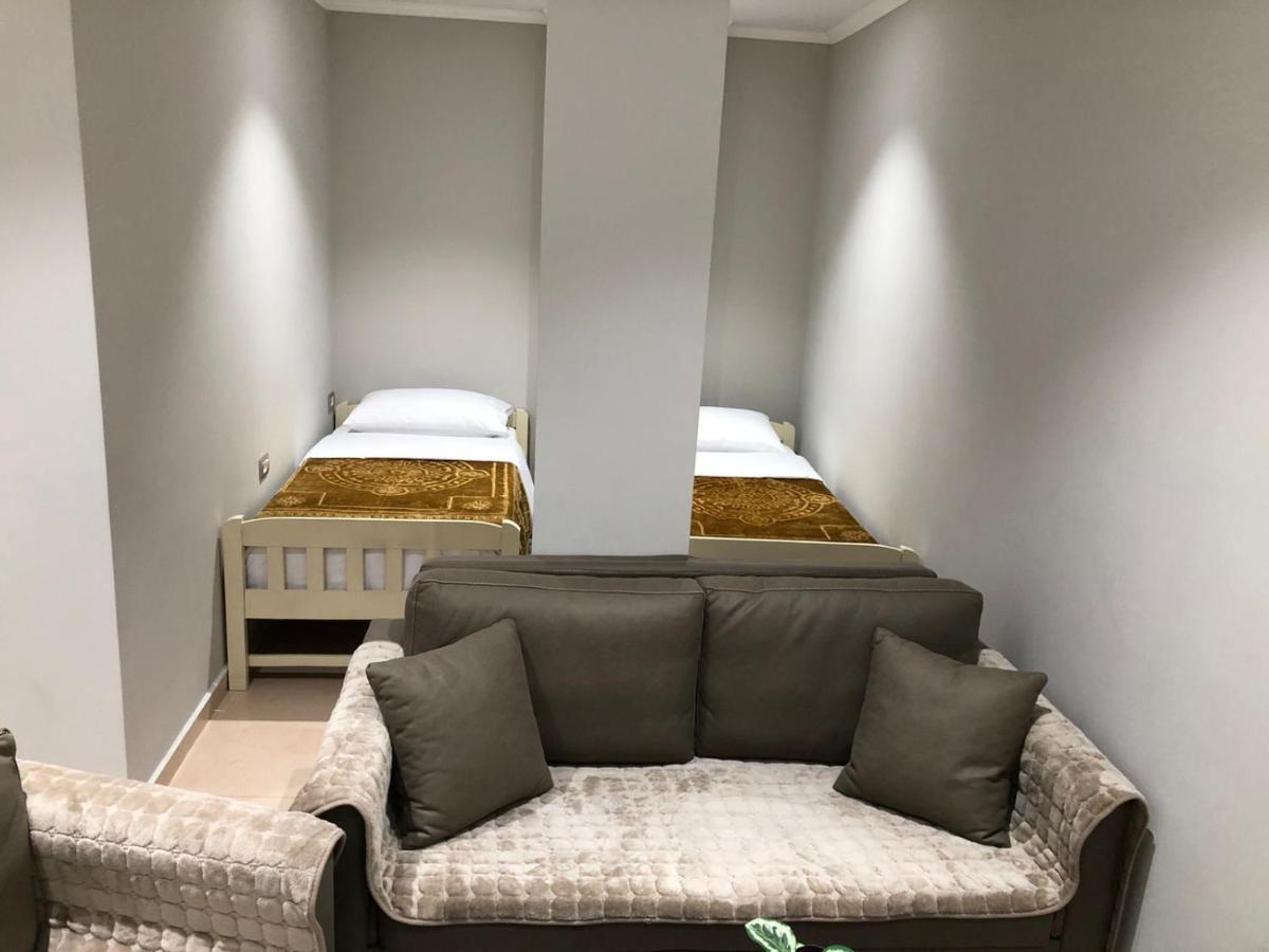 Cozy Guesthome Korce Buitenkant foto