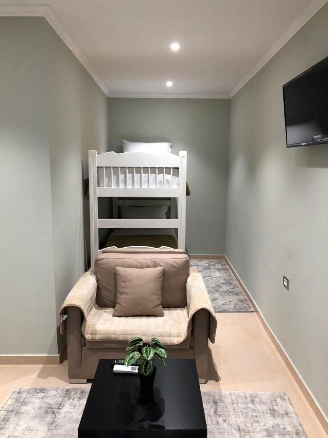 Cozy Guesthome Korce Buitenkant foto